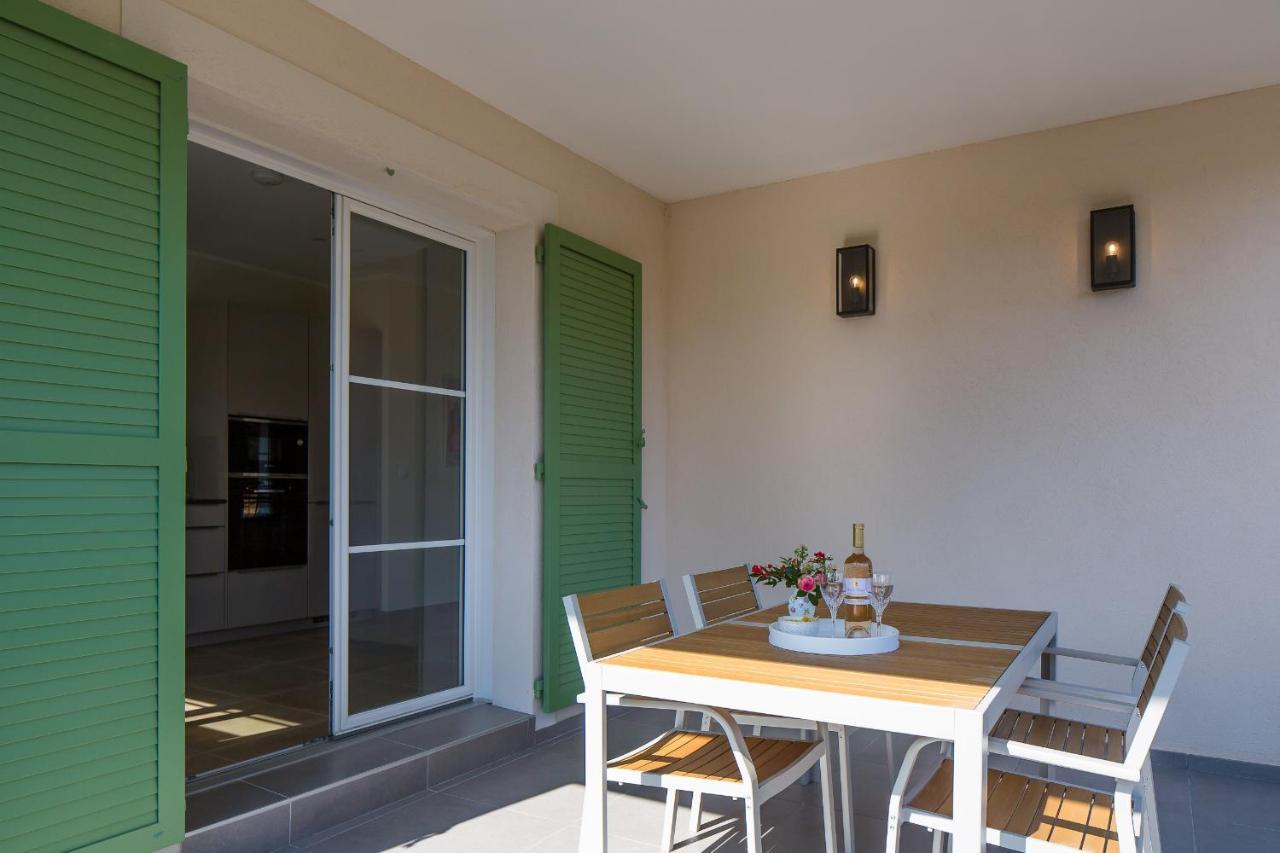 Luxurious&spacious apartment in the heart of the Côte d'Azur Roquefort Les Pins Exterior foto